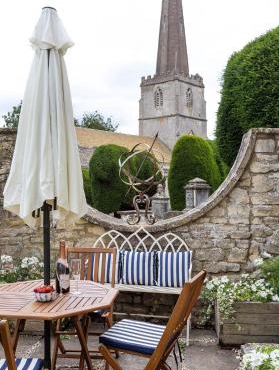 Incredible Church Views from Beautiful Cottage