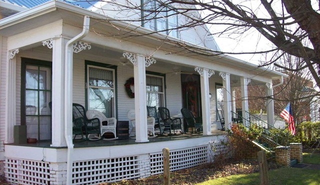 Incredible Historic 6Br 7 Ba Home in Downtown.