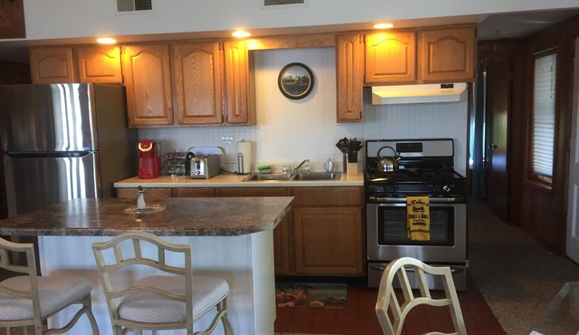 Incredible Lakefront 3bdr w/ boat slip for fun in the sun on the Chain of Lakes!