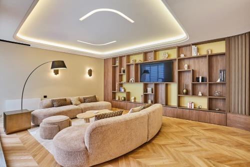 Incredible Le Marais apartment with Terrace