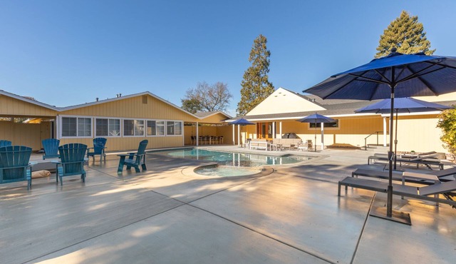 Incredible Sebastopol Estate Surrounded by Vineyards