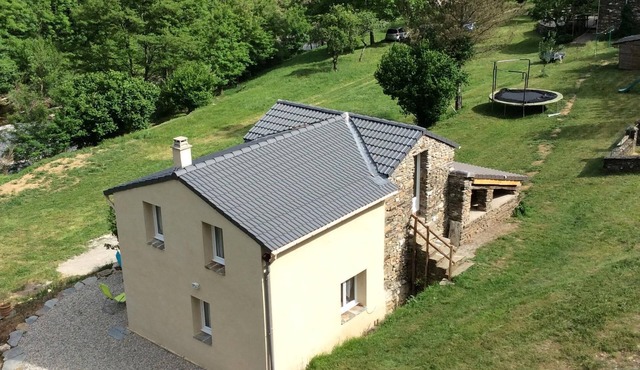 INDEPENDENT GITE 4/5 P RIVER EDGE 'TROU D'EAU