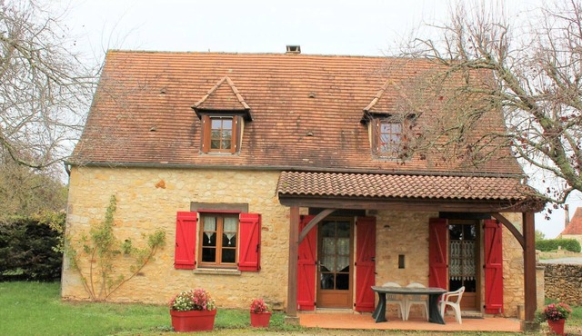 Independent house near Sarlat, pets allowed