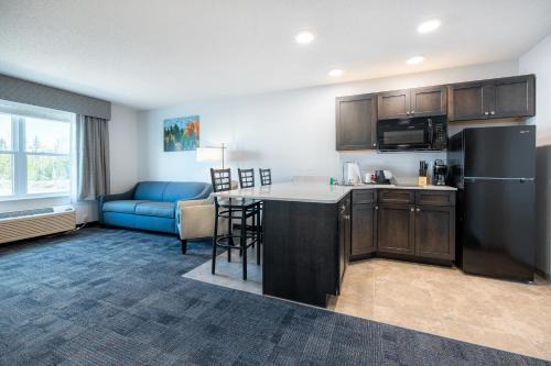 Independence Stay Hotel and Long term suites