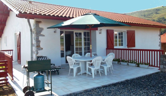 Independent 3 * gîte in the Basque Country between sea and mountains