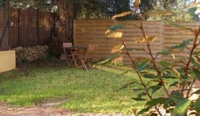 Independent and cozy villa with pool 9,5x4,9 m.