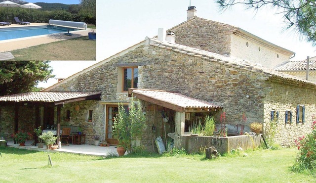 INDEPENDENT GITE WITH SWIMMING POOL 20 MN FROM MONTELIMAR