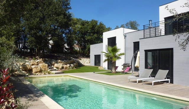 Independent studio of architect between Mediterranean and Cévennes