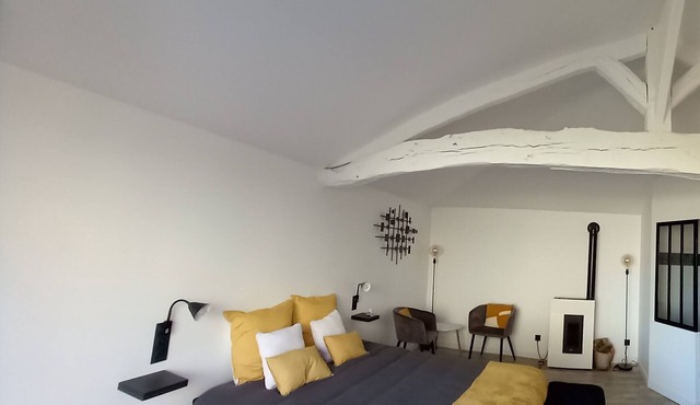 Independent guest room