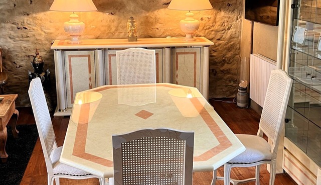 independent house in magnificent restored farmhouse