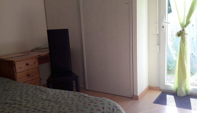 Independent quiet room