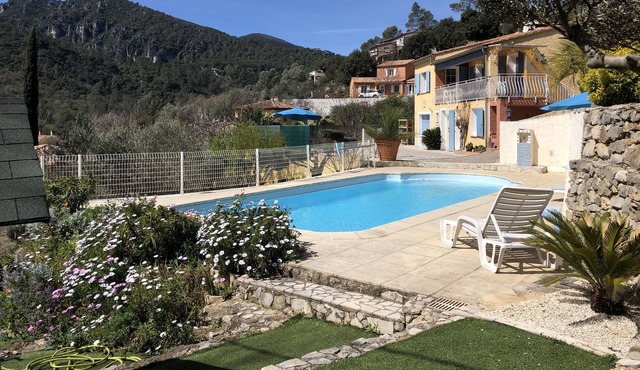 Independent studio of 32 m² in the olive trees