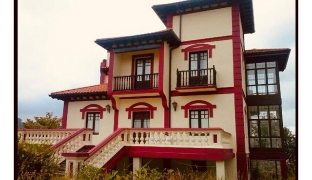 Indian chalet between the beaches of Laredo and Santoña