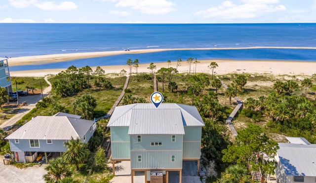 Indian Pass Beach Home - Beachfront, Private Pool, Pet Friendly, Sleeps 17