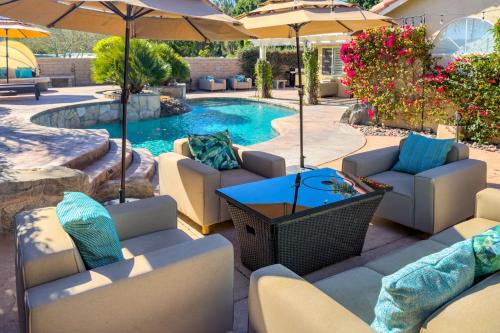Indian Wells Oasis with Pool Walk to Tennis Garden!