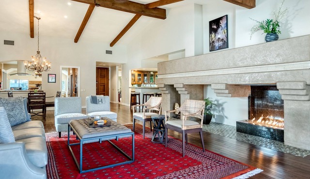 Indian Wells Pools and Streams Art Home w/Tennis