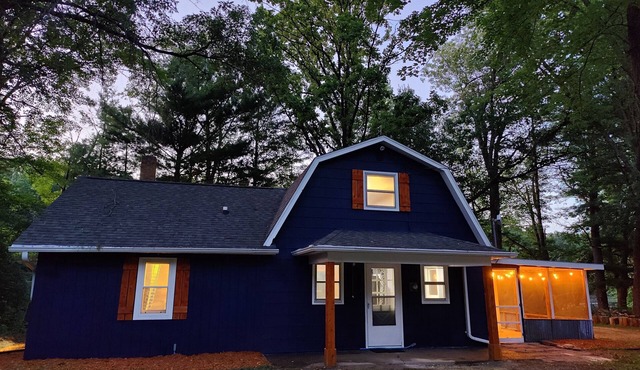 Indiglo Cottage on Pine River