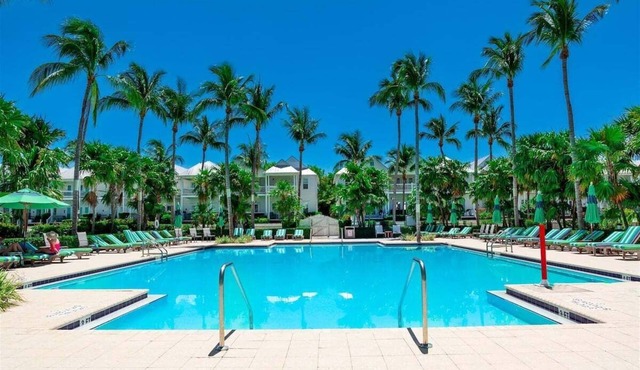 Indigo Reef #5 ~ Tarpon Terrace, 31' Slip, Kayaks Included!