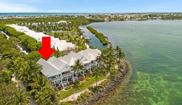 Indigo Reef Resort Premium Waterfront Villa 67 With Boat Dockage, Pool, and Sunset-View