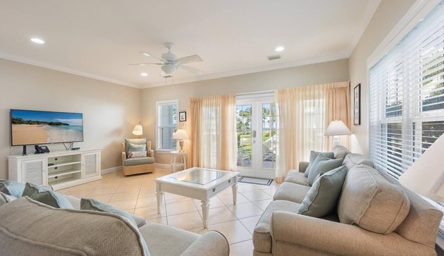 Indigo Reef Resort Waterfront Villa 25 With Boat Dockage, Pool, and Sunset-View
