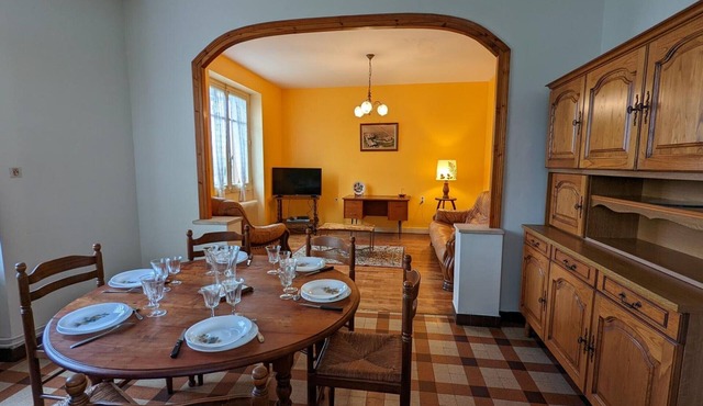 Individual house in nature with private garden and WIFI