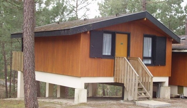 INDIVIDUAL CHALET FOR 4 PEOPLE IN THE VERY QUIET PINEDE