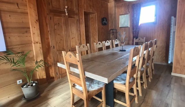 Individual Chalet with Jacuzzi offering Stunning Views