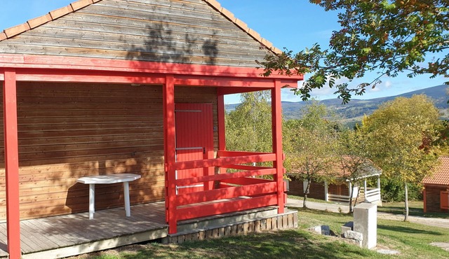 Individual chalet, perfectly equipped for your holidays