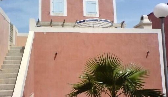 Individual rentals, villa 100 m away from the sea, Narbonne, beach