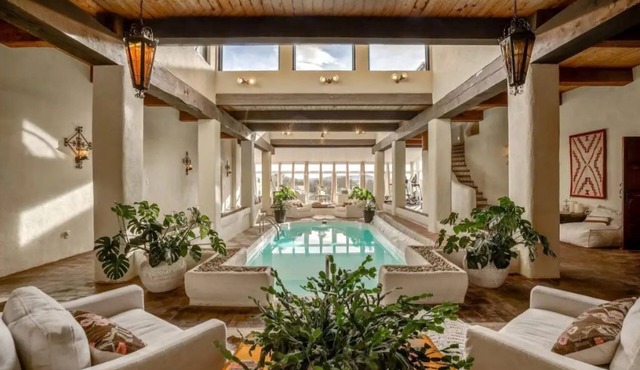 Indoor Pool-Expansive Views- Minutes to the Plaza-Hacienda Tesoro Escondido!