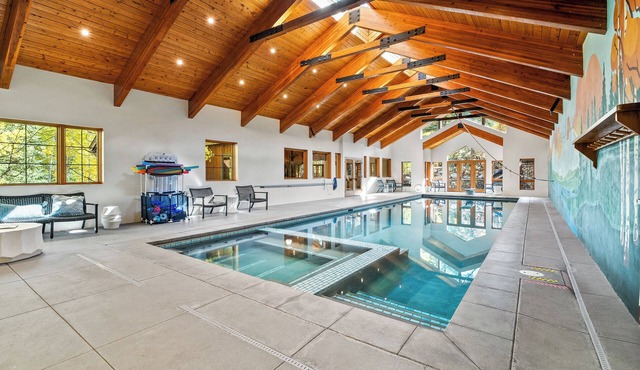 Indoor Pool, Gym & Hot Tub Near Keystone | Crown Jewel of Keystone by AvantStay