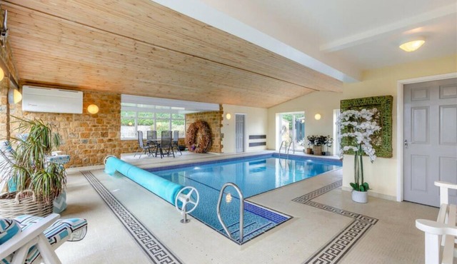 Indoor Pool! Ranch Style! Cotswolds, Soho Farmhouse, Oxford, Stratford, London