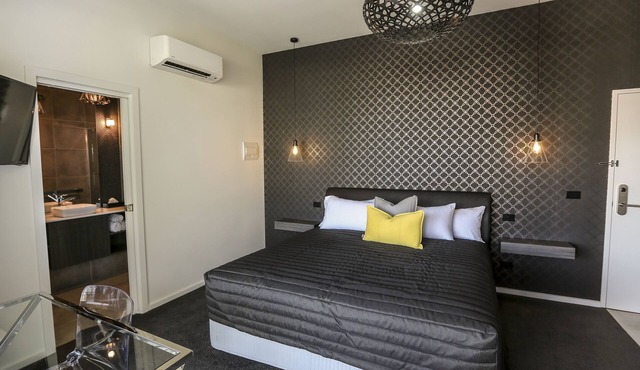 Indulge Apartments CBD