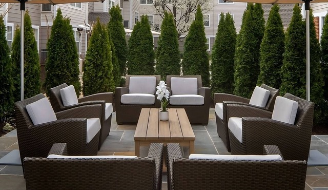 Indulge in a Delightful Hobbies, Free Breakfast, Pet-Friendly Stay!