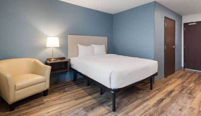 Indulge in Home Like Comfort! 4 Pet-friendly Units, Close to Chandler Park!