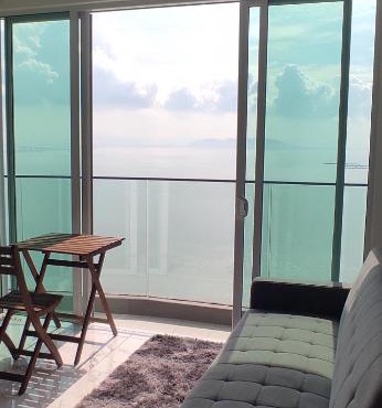 Infinite Seaview with Penang Bridge Suite with Sunrise up to 11 person