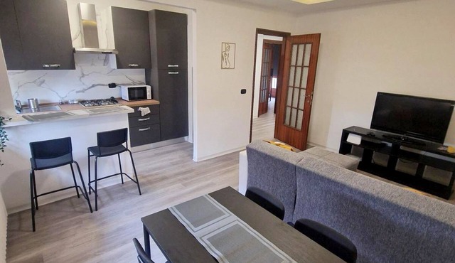 Infinity House Ivrea – Modern Flat Near Centre & UNESCO Landmarks in Ivrea