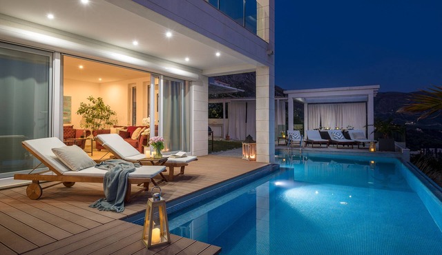 Infinity pool Villa in Mlini - Unique property
