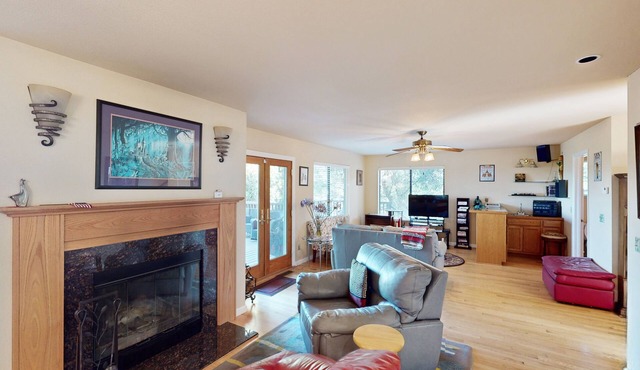 Infinity Ranch: Wooded Retreat on 7 Acres w/Continuous Wave Pool & Hot Tub