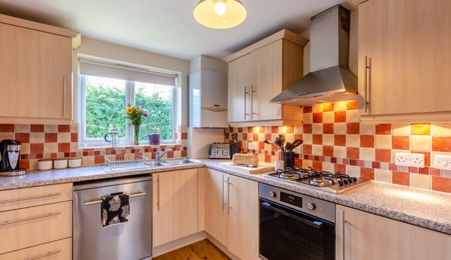 Ingledale - Two Bedroom House, Sleeps 4