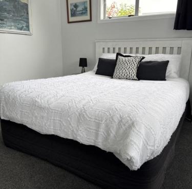 Inglewood shared Home BNB