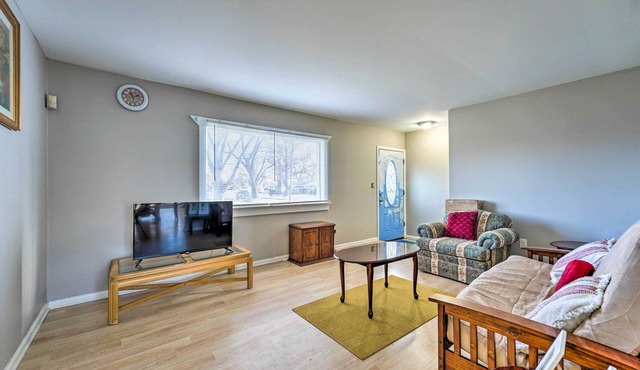 Inkster Home Near Airport & Henry Ford Museum