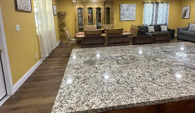 Inland beautiful house for a familly gathering