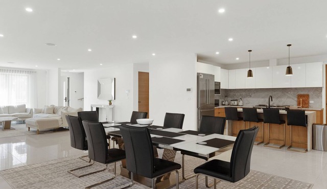 Inlet Paradise in Rhyll