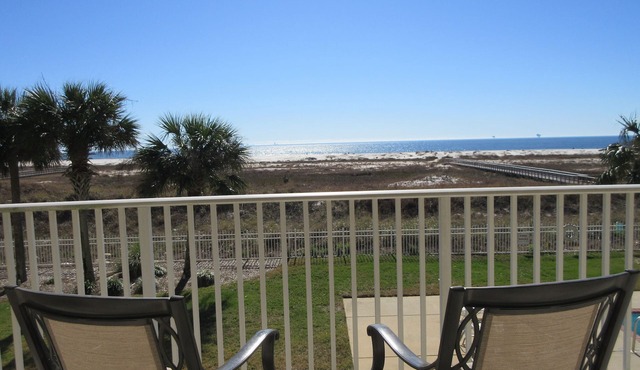 Inn at Dauphin Island 203 Beautifully Furnished with Great Views!