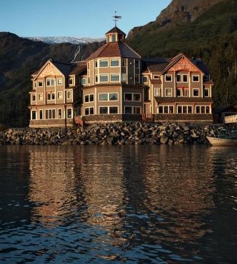 Inn At Whittier