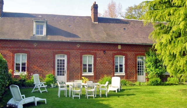 Inn Canville-les-Deux-Églises, 3 bedrooms, 6 people