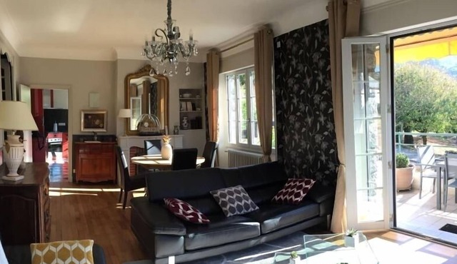 Inn Entraygues-sur-Truyère, 2 bedrooms, 5 people