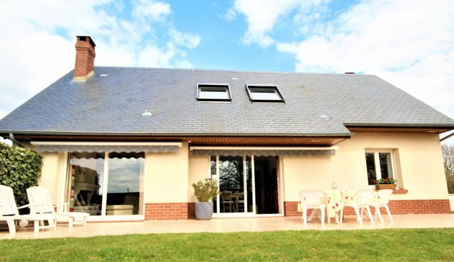 Inn Mesnières-en-Bray, 3 bedrooms, 6 people