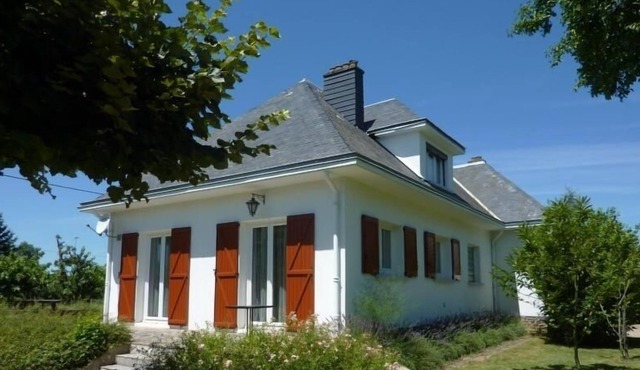 Inn Montbazens, 4 bedrooms, 8 people